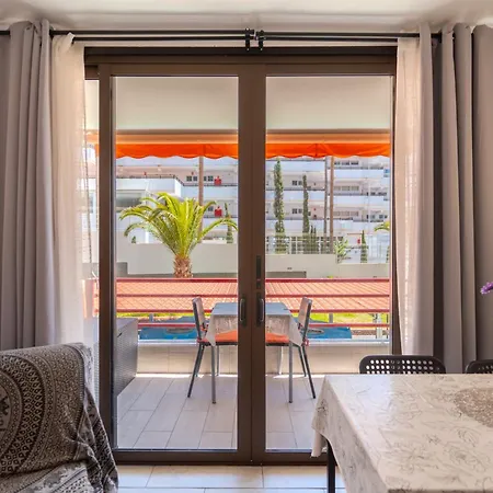 Sea View In Puerto Colon Terrace And Pool شقة *